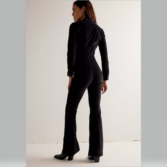 Free People We The Free Jayde Cord Flare Jumpsuit Black M and XL NEW WITH TAGS - Picture 2 of 13